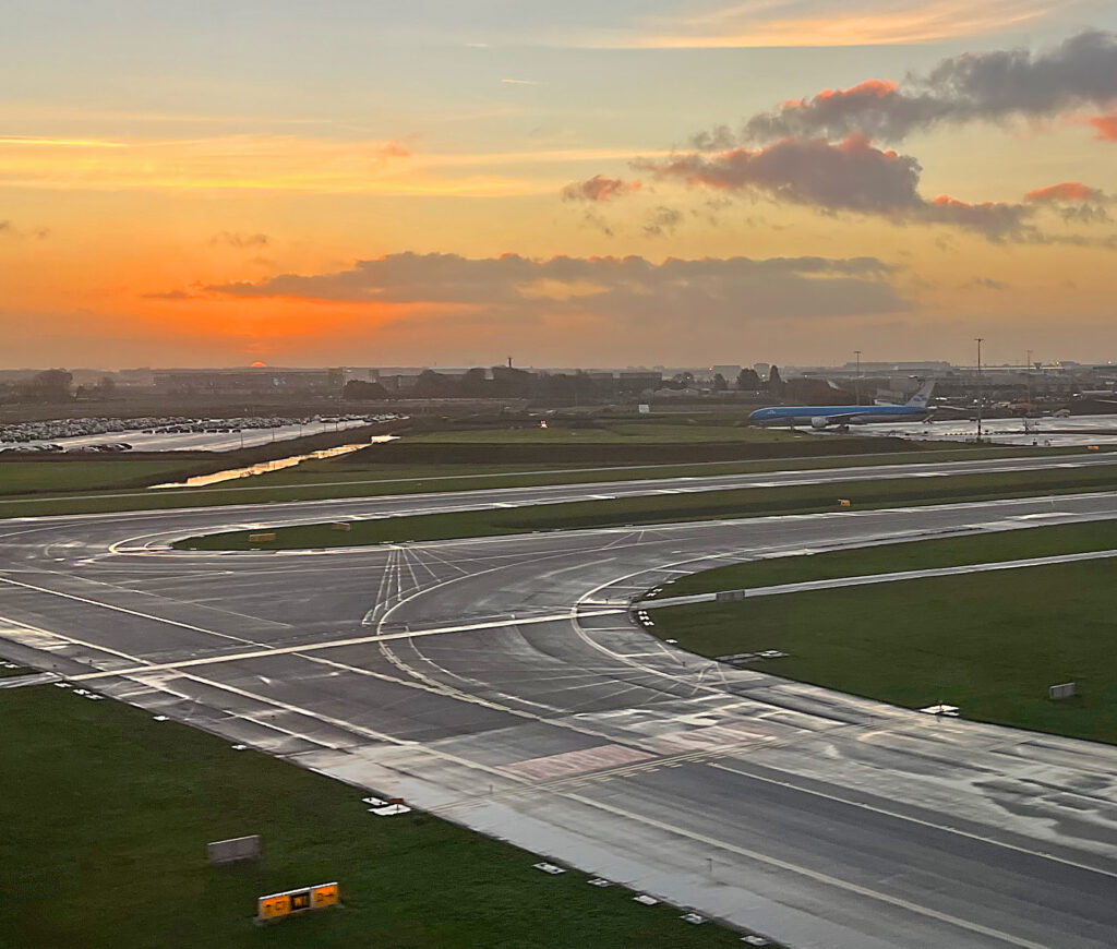 Sustainable taxiing: which route will we take?